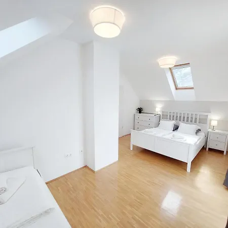 Centrally Located, With Castle View And 2 Parkings Bled Exterior photo